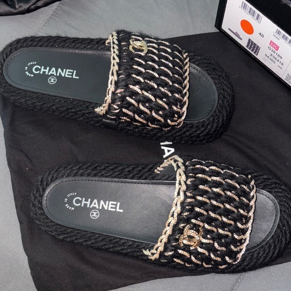 CHANEL Black and Gold Braided Knit Women's Mules - Picture 3 of 5